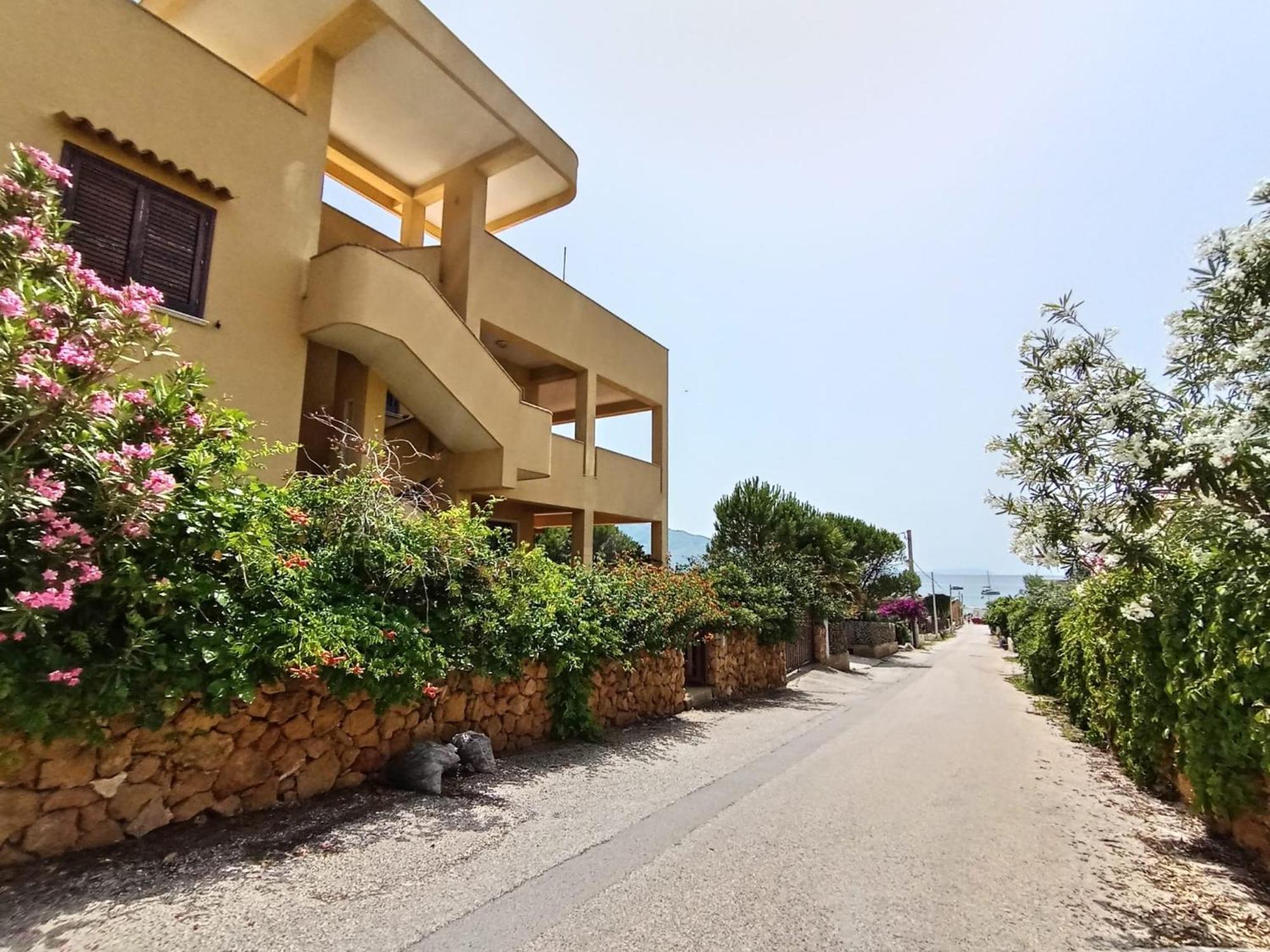 Il Rustico Di Pino Villa Custonaci Eksteriør bilde